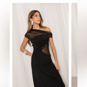 Closet Black Off-Shoulder Maxi Dress